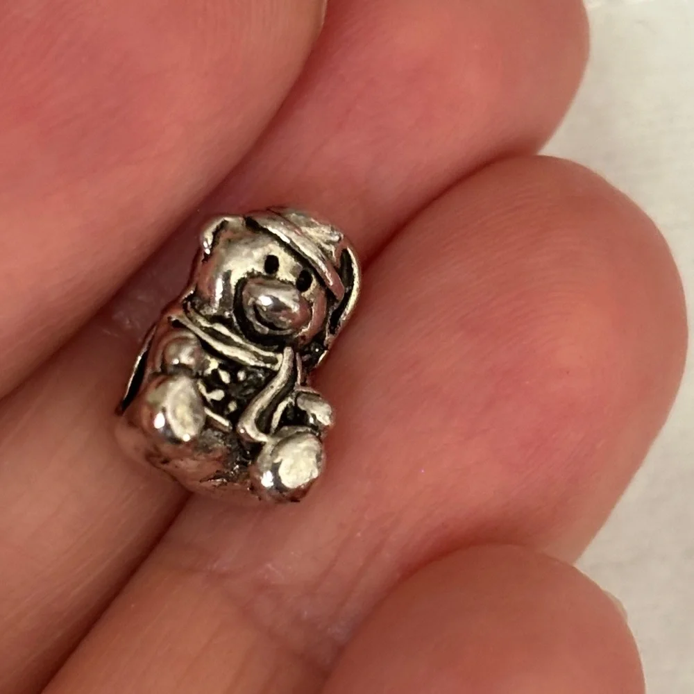 Pandora. Teddy bear charm - Picture 2 of 3